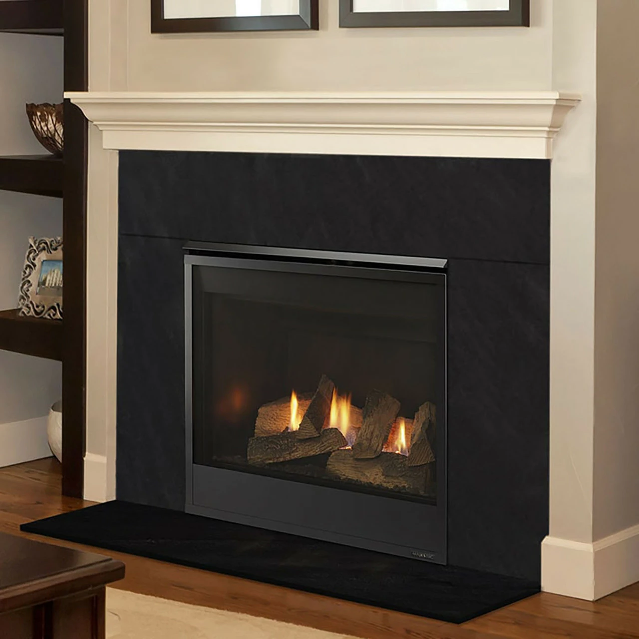 Mercury 32" Direct Vent Gas Fireplace | Majestic 1 Mercury 32" Direct Vent Gas Fireplace | Majestic