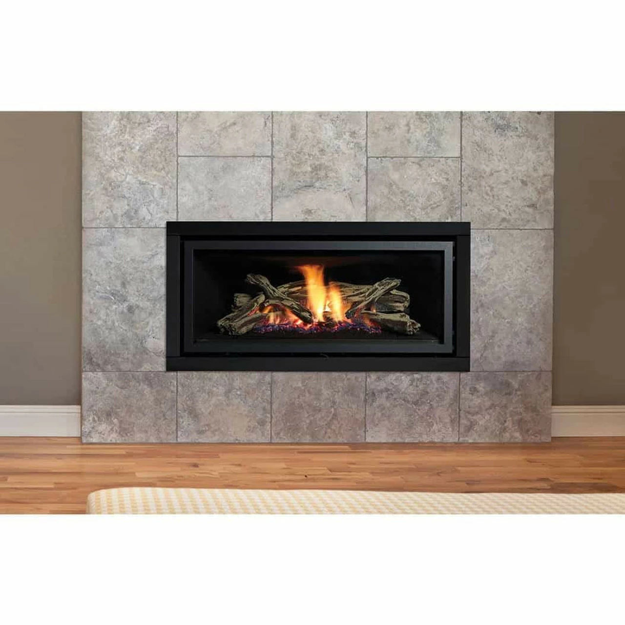 Regency Ultimate™ U900E Linear Fireplace 1 Regency Ultimate™ U900E Linear Fireplace