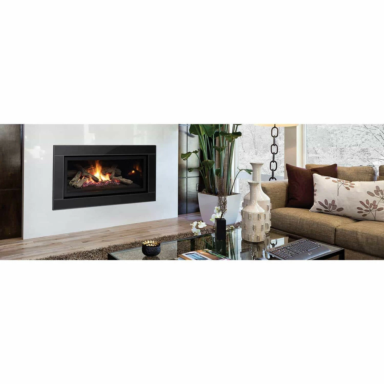Regency Ultimate™ U900E Linear Fireplace 2 Regency Ultimate™ U900E Linear Fireplace - Image 2