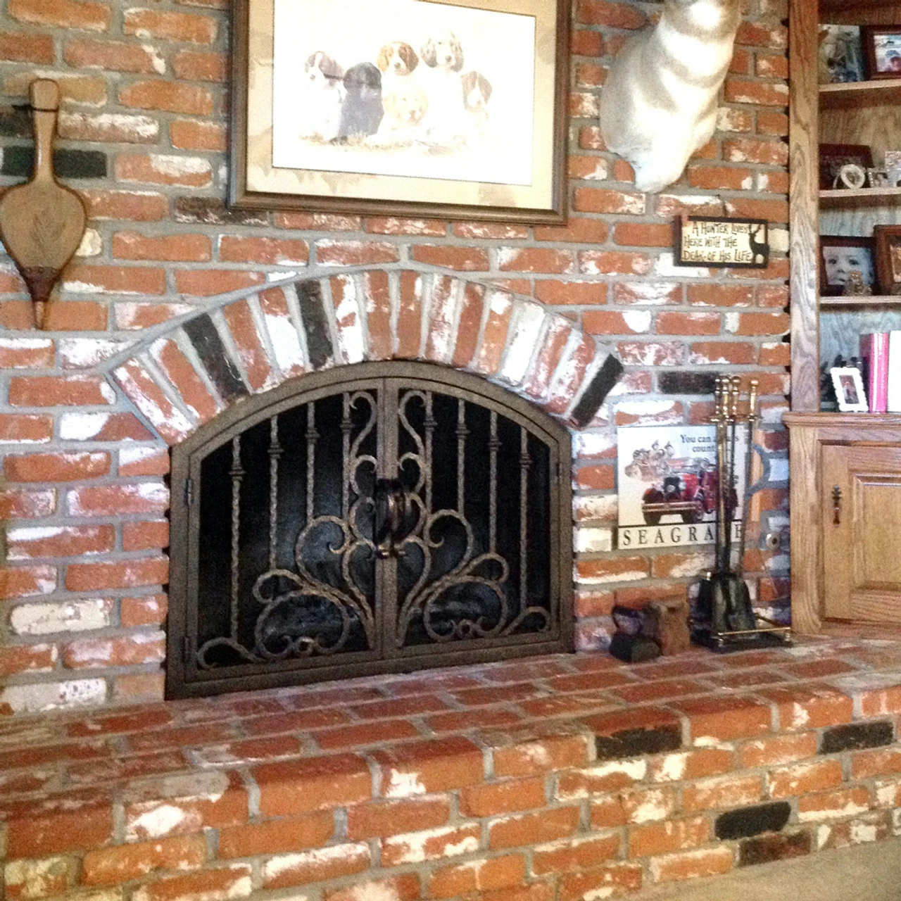 Arcadia Arched Fireplace Door - Wrought Iron 2 Arcadia Arched Fireplace Door - Wrought Iron - Image 2