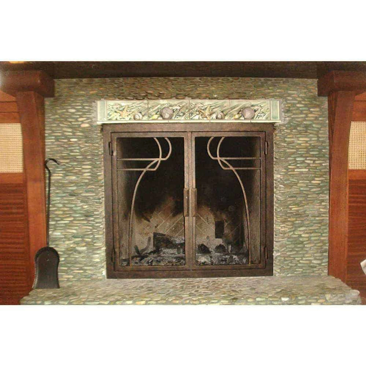 Mavericks Rectangular Fireplace Door - Wrought Iron 2 Mavericks Rectangular Fireplace Door - Wrought Iron - Image 2